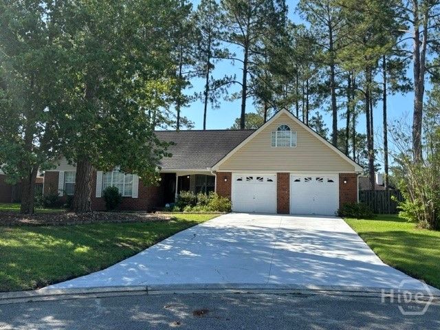 133 Arlington Court, Richmond Hill, GA 31324