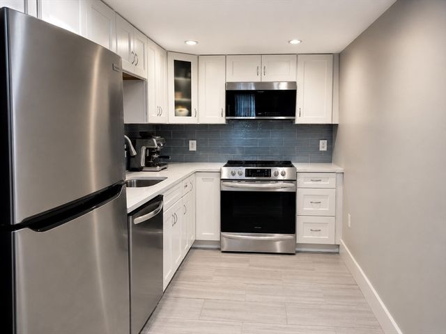 608 Massachusetts Ave 2, Boston, MA 02118