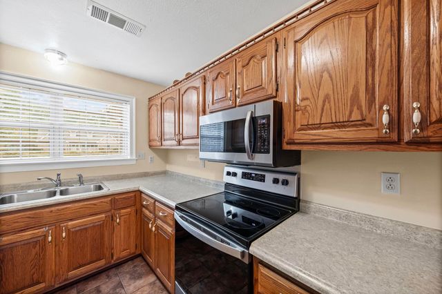 440 GRETNA GREEN DR, Munford, TN 38058