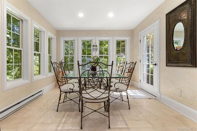 8 Rock Hill Road, Mahopac, NY 10541