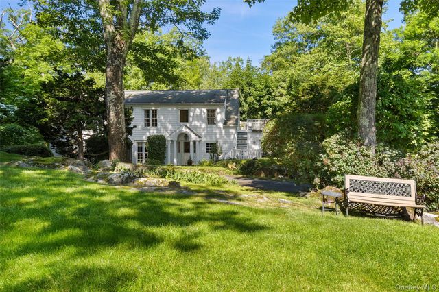 8 Rock Hill Road, Mahopac, NY 10541