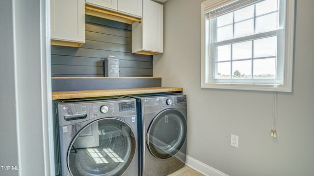 17500 Bridle Drive, Abingdon, VA 24210