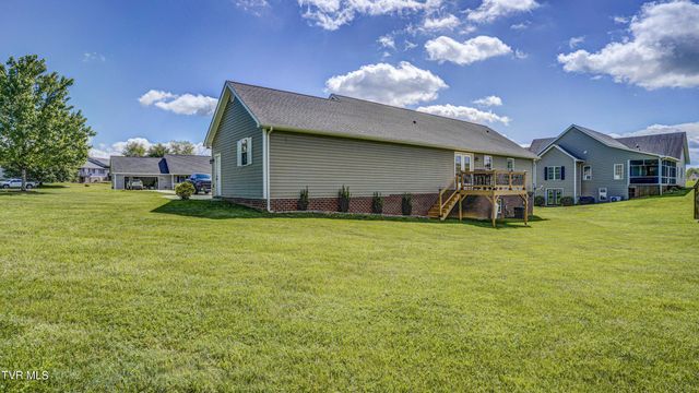 17500 Bridle Drive, Abingdon, VA 24210