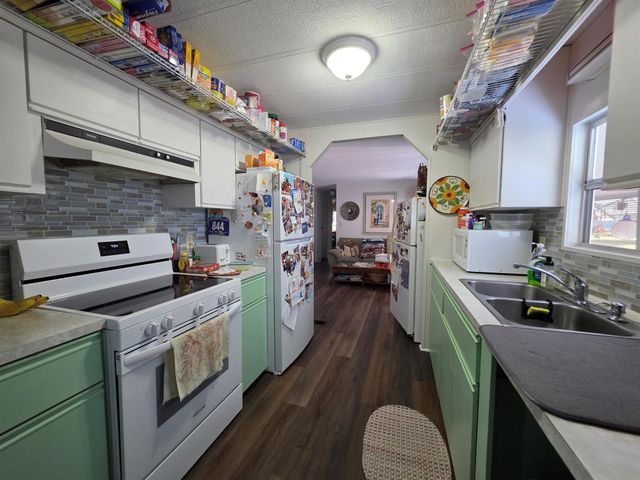 5 Yolanda Lane, Port St Lucie, FL 34952