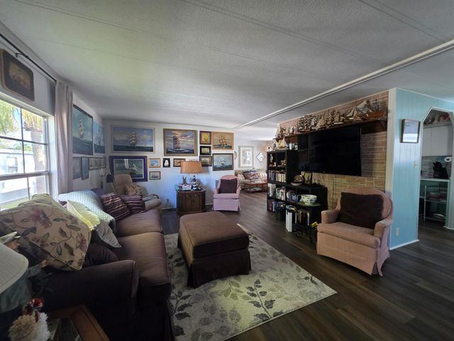 5 Yolanda Lane, Port St Lucie, FL 34952