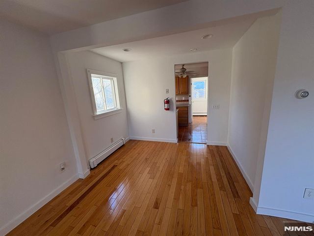 580 Chestnut Avenue, Teaneck, NJ 07666