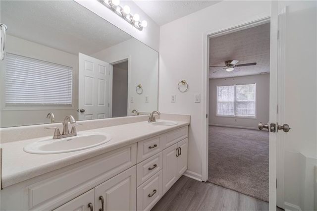 522 Towler Shoals View, Loganville, GA 30052