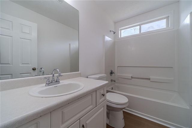 522 Towler Shoals View, Loganville, GA 30052