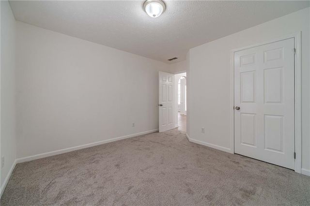 522 Towler Shoals View, Loganville, GA 30052