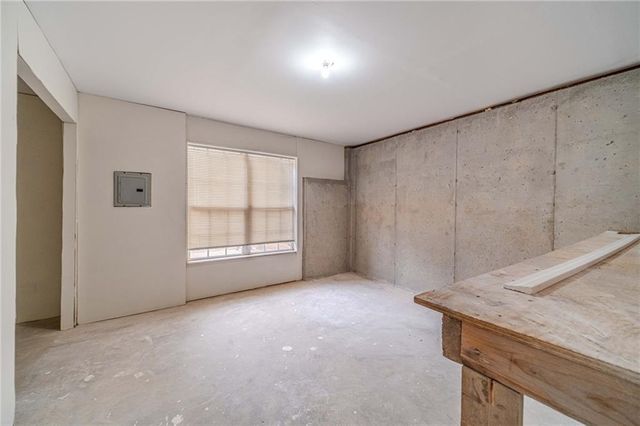 522 Towler Shoals View, Loganville, GA 30052