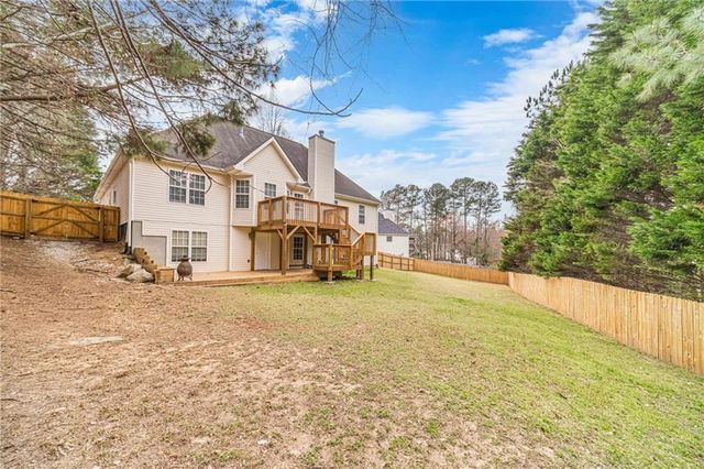 522 Towler Shoals View, Loganville, GA 30052