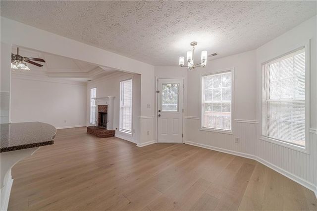 522 Towler Shoals View, Loganville, GA 30052