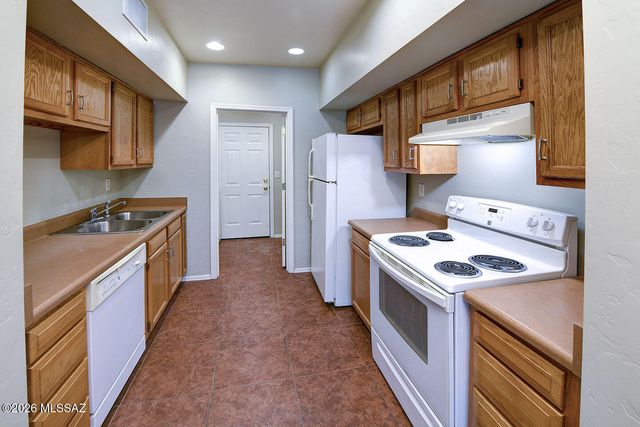 1009 E Halcyon Road, Tucson, AZ 85719
