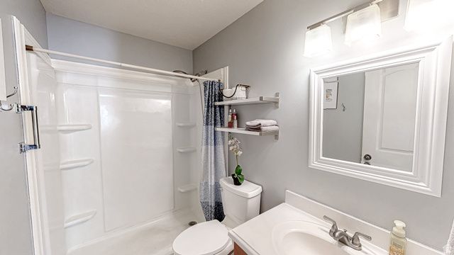 3191 E RIVERBOTTOMS RD, Spanish Fork, UT 84660