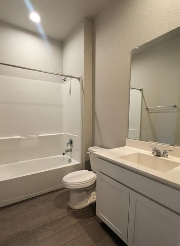 748 Amatista Loop SE, Rio Rancho, NM 87124