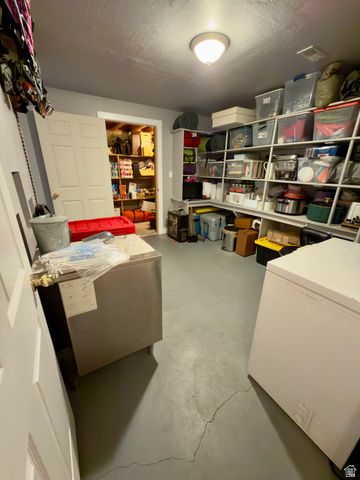 717 S 1100 E, Pleasant Grove, UT 84062
