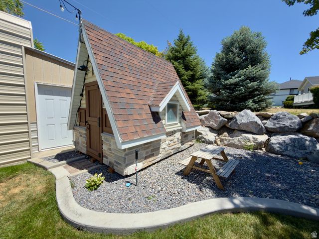 717 S 1100 E, Pleasant Grove, UT 84062