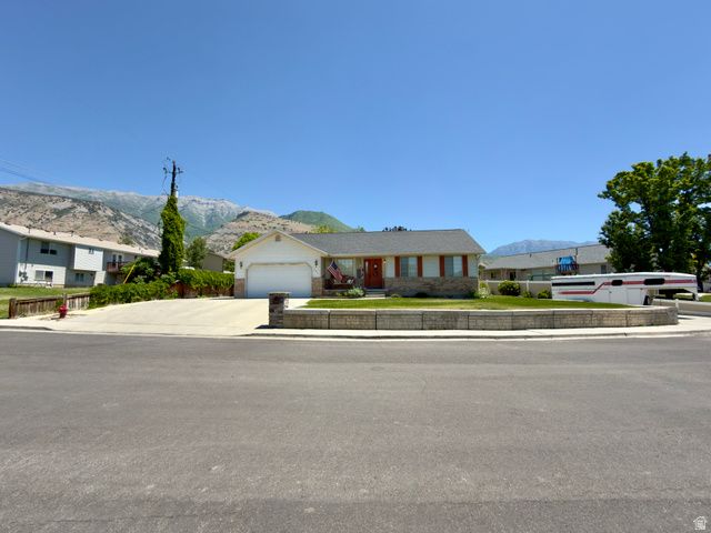 717 S 1100 E, Pleasant Grove, UT 84062