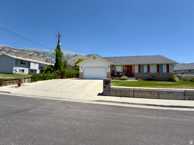 717 S 1100 E, Pleasant Grove, UT 84062