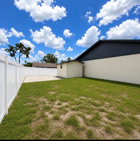 8541 BRIAR GROVE CIRCLE, Tampa, FL 33615