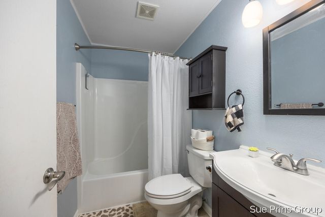 11365 40th Avenue 14, Allendale, MI 49401