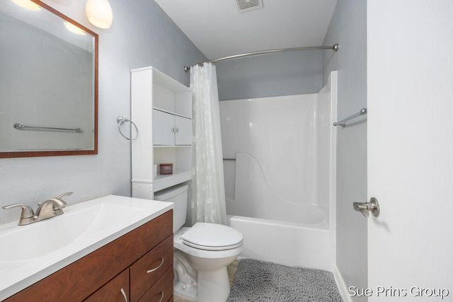 11365 40th Avenue 14, Allendale, MI 49401