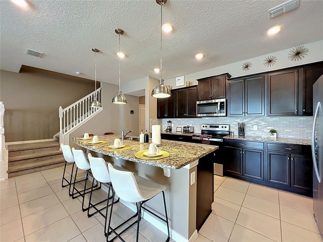 616 JASMINE LANE, Davenport, FL 33897