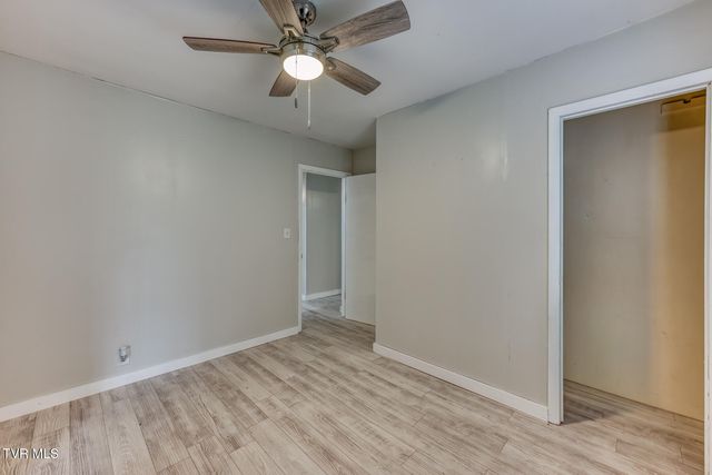 441 Mimosa Street, Mount Carmel, TN 37645