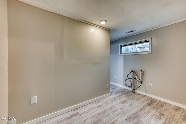 441 Mimosa Street, Mount Carmel, TN 37645