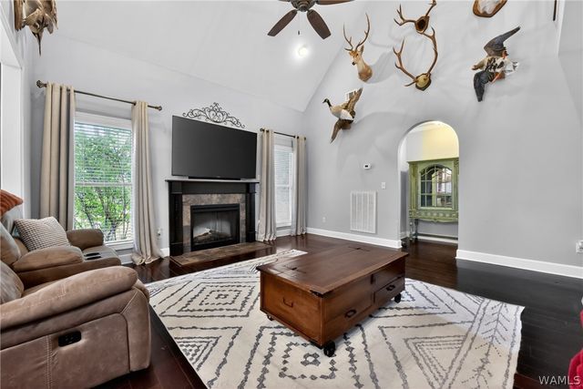 12448 Orchard Trace, Moundville, AL 35474
