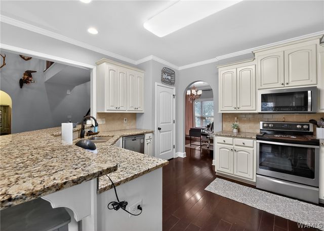 12448 Orchard Trace, Moundville, AL 35474