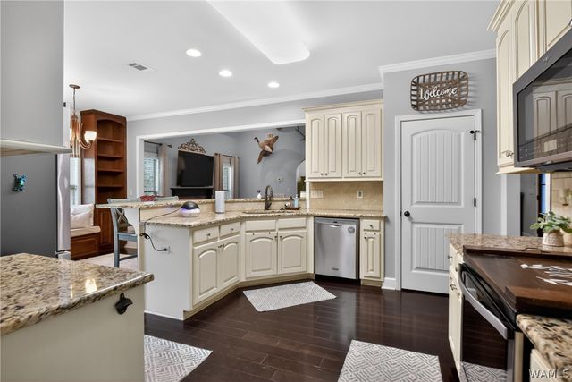 12448 Orchard Trace, Moundville, AL 35474