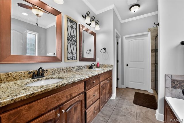 12448 Orchard Trace, Moundville, AL 35474