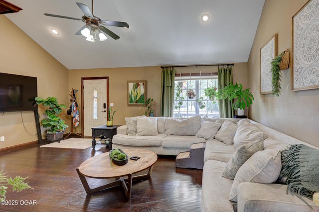 5045 County Lane 273, Joplin, MO 64801