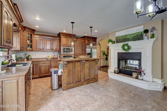 5045 County Lane 273, Joplin, MO 64801