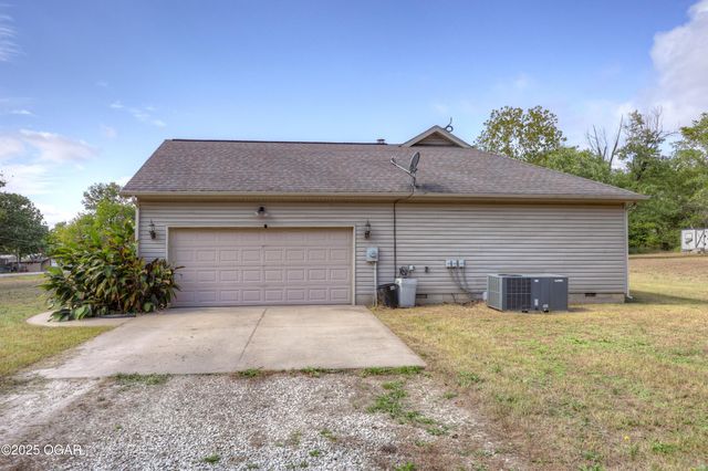 5045 County Lane 273, Joplin, MO 64801