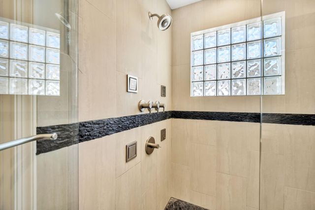 1325 SW 26th Ave, Deerfield Beach, FL 33442