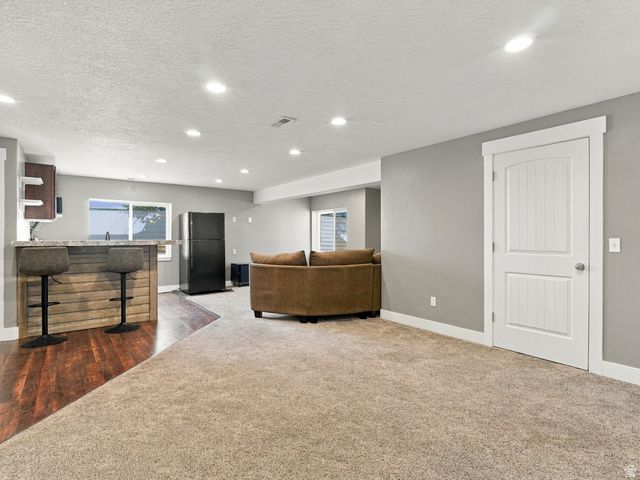 2287 W 700 S, Lehi, UT 84043