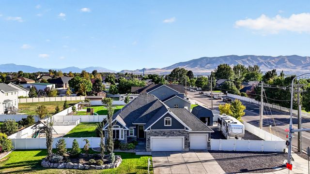 2287 W 700 S, Lehi, UT 84043