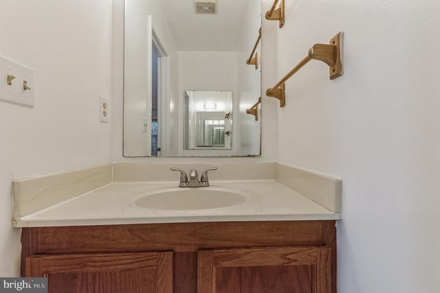 6531 E BRICK HEARTH CT E, Alexandria, VA 22306