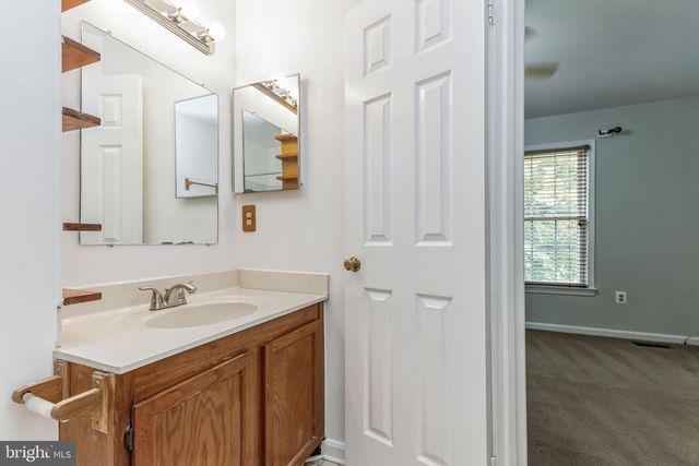 6531 E BRICK HEARTH CT E, Alexandria, VA 22306