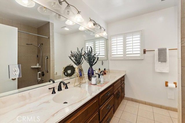 420 W Tichenor Street, Compton, CA 90220