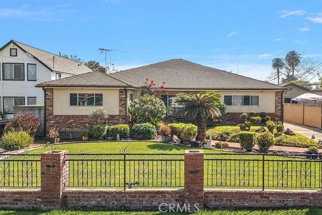 420 W Tichenor Street, Compton, CA 90220