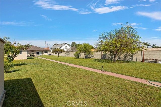 420 W Tichenor Street, Compton, CA 90220