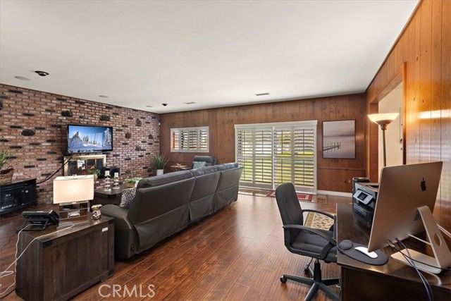 420 W Tichenor Street, Compton, CA 90220