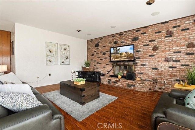 420 W Tichenor Street, Compton, CA 90220