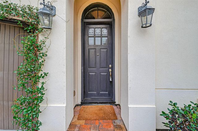 10917 Upland Park, Houston, TX 77043