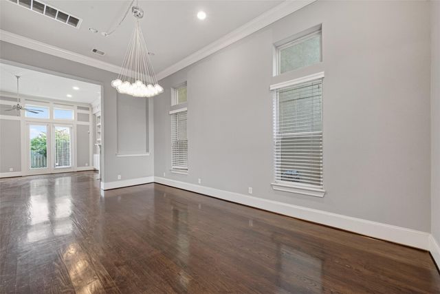 10917 Upland Park, Houston, TX 77043