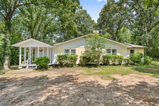 131 B D Johnston Road, Central, SC 29630