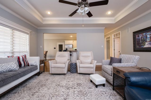 41 Marcella Drive, Little Rock, AR 72223